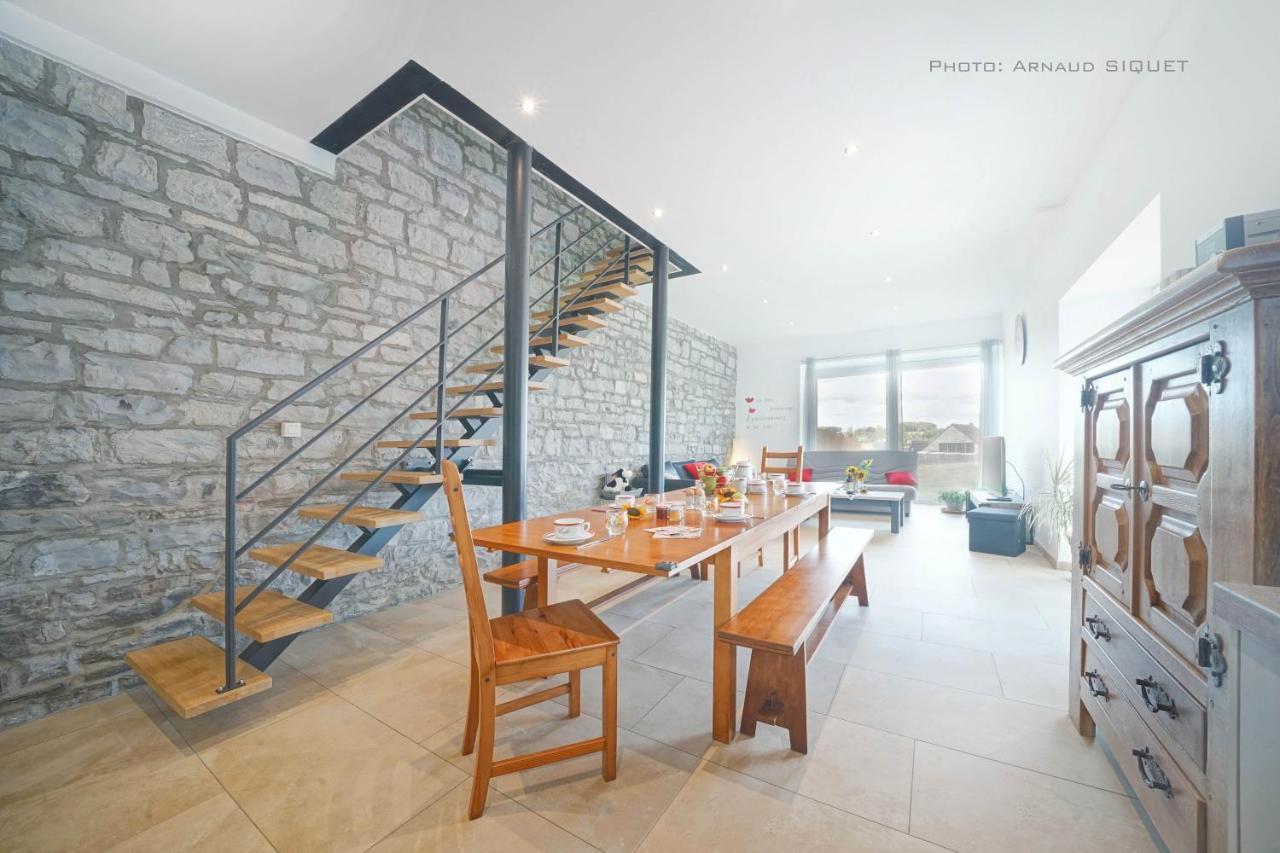 Gite Familial Ferme Des Aujes Falaen Onhaye 외부 사진